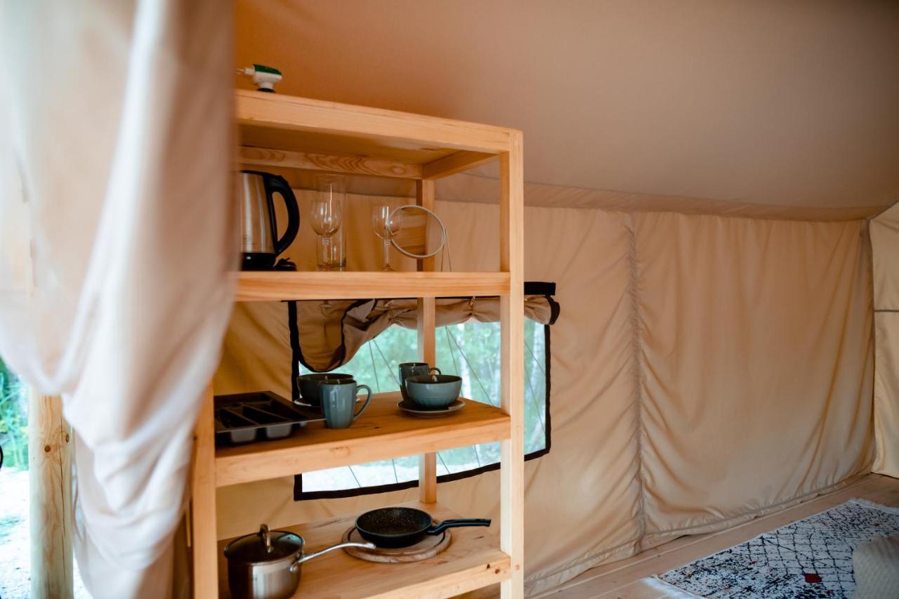 Glamping Mandra Kanev Hotel Leplyavo Exterior photo
