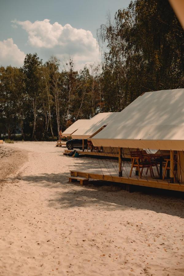 Glamping Mandra Kanev Hotel Leplyavo Exterior photo